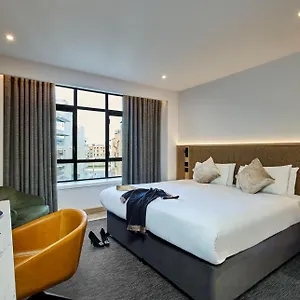 Handel's Hotel