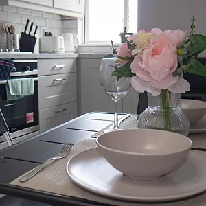 شقة Comfy 2-bed Centre - 4 *