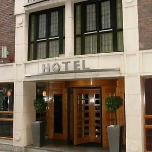 Paramount Hotel 3*