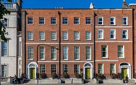 Stauntons On The Green Hotel Dublin Exterior photo
