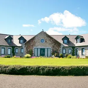 Homestay Like Walking Into A Fantastic Novel At Inishowen House Rashenny