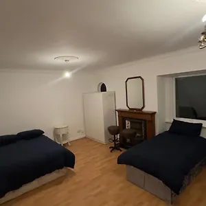 Guest house Clontarf 4 *
