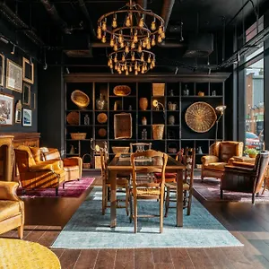 Ruby Molly Hotel