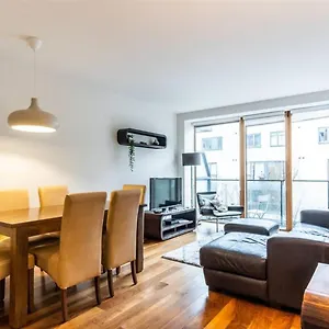 Apartment Grand Canal 2 Bedroom Flat