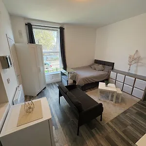 1 Portobello *