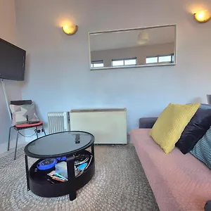 Temple Bar 3 Bedroom 2 Bathroom Apartment Dublin
