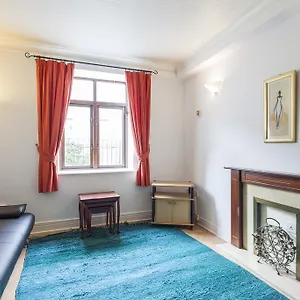 Aungier Street - City Centre Apartment Dublin