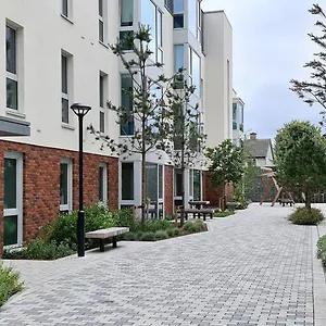 Destiny Student - Parkgate (adults Only) Apartment *