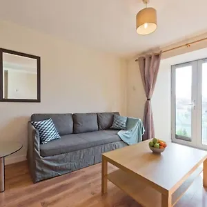 Apartment Guestready - Bright 2br Flat Near Castle