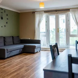 Orchard Way, Shared With An Amazing Double Bedroom With Ensuite *