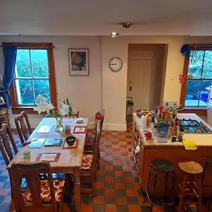 Annesley Park-homestay Ap منزل للإقامة دبلن