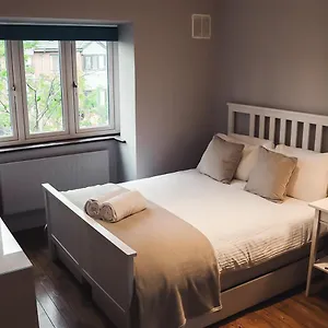 Phoenix House * دبلن
