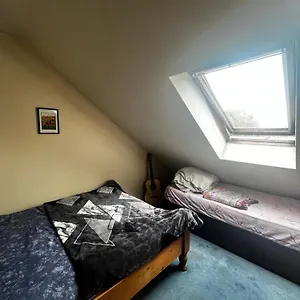 Private In Centre Opposite Connolly Station