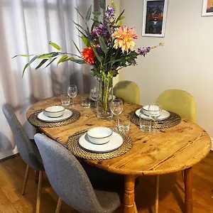 別荘 Cosy 2-bedroom In Portobello *