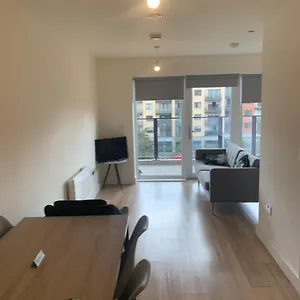 Dublin-onebedroom-onebathroom-wifi Apartment