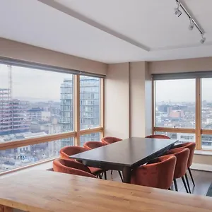 Guestready - Stunning Views From Millenium Tower Apartment Dublin
