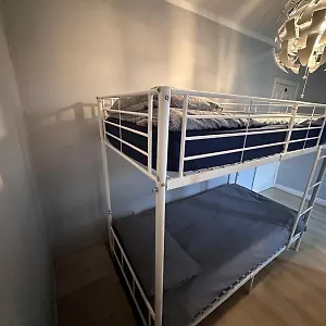 Guest house Female *