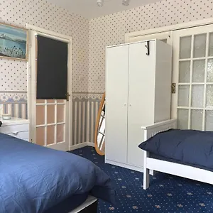 Superb Triple Near Airport - 1 Guest house Dublin