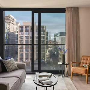 Aparthotel Sonder By Marriott Bonvoy Britain Quay Grand Canal Square 4*