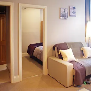 Drummond House Apartment