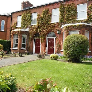 Aishling House 3*