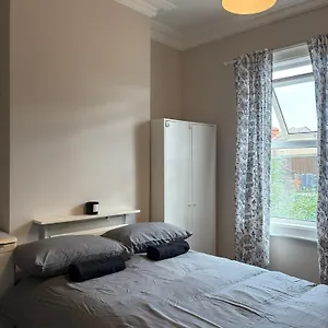 Superb Double Near Croke Park - 3 بيت ضيافة *