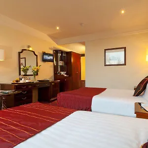 Hotel The Bonnington & Leisure Centre 3*